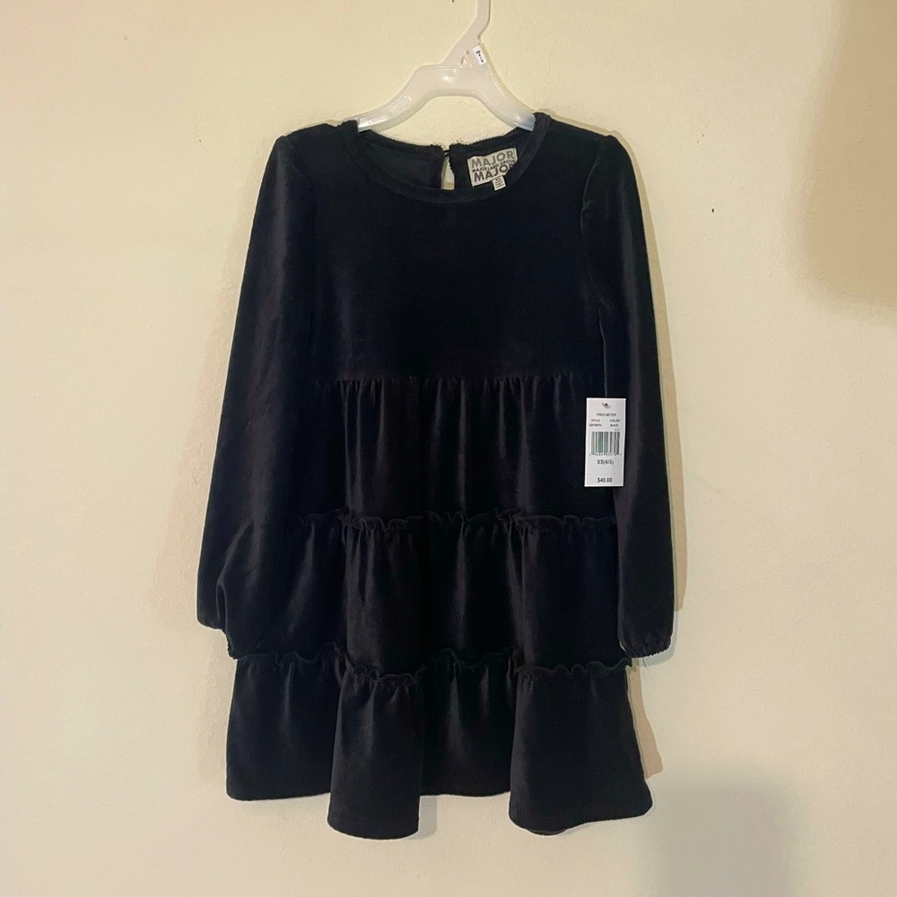 New Major Major XS sz 4-5 darling black velvet long sleeve dress.